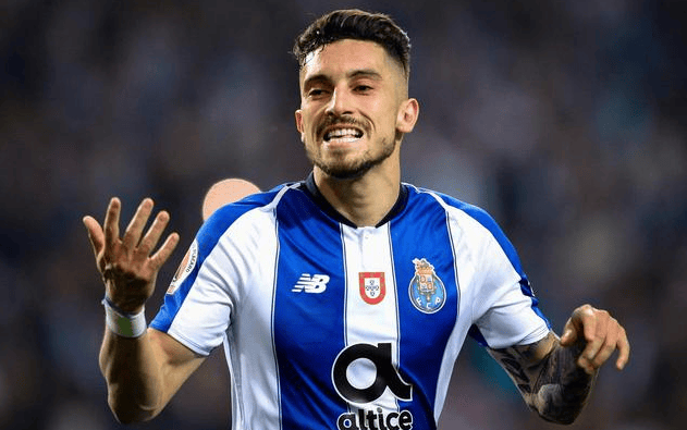 开元官方网站-包含转会期德甲焦点战；拉齐奥主帅复盘；更衣室稳定；赛季目标并未改变的词条